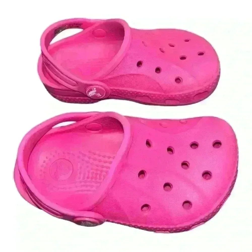 Crocs Classic Clog -  Kid - Pink Crush size 4 big kid pre-loved